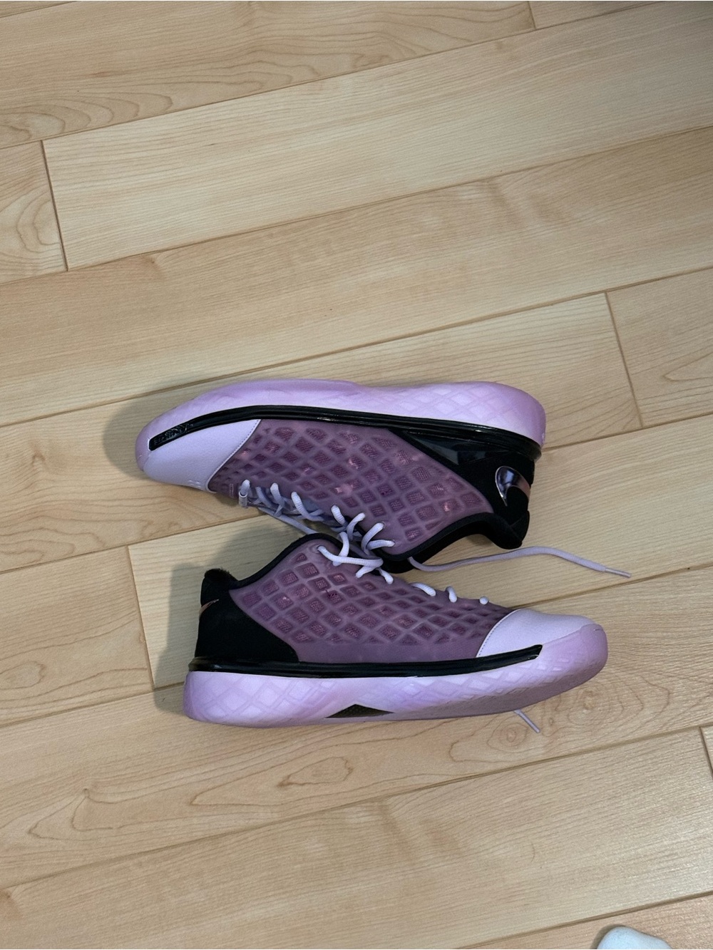 Kobe 3 pink quartz